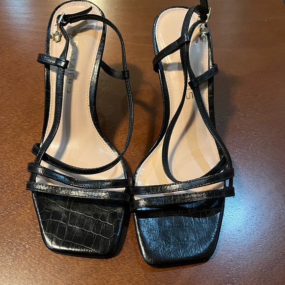 Anthropologie, Pyramidis Joelle Strappy Heels, Black, Size 38, New w/out Box - Picture 5 of 5